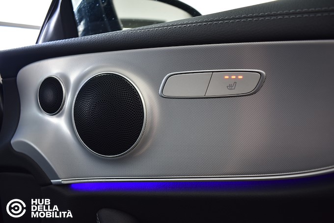 MERCEDES-BENZ E 220 d AMG-Line